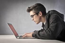 Back pain in teenagers who use laptops - Osteopathy experience, help & advice is here