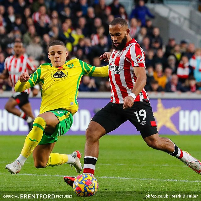 804: Brentford 1 Norwich City 2 - Post-Match Podcast from the pub featuring Brentford Legend Bob Taylor